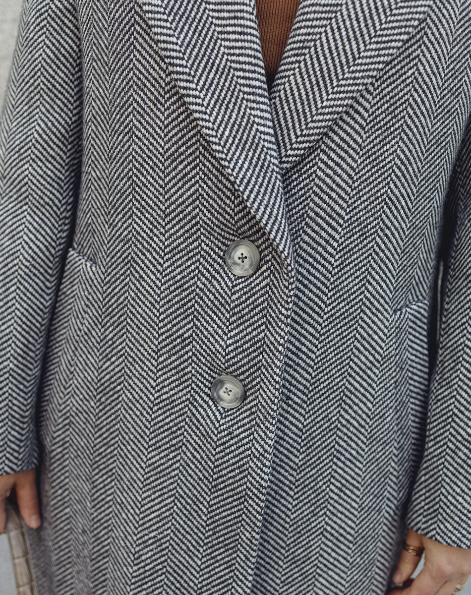 GREY WOOL COAT image 4